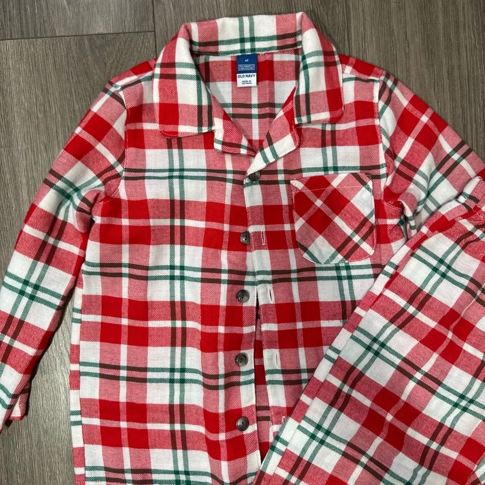 Old Navy Christmas Red, White & Green Plaid Boy Pajama Set
